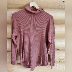 American Eagle Rust Sweater